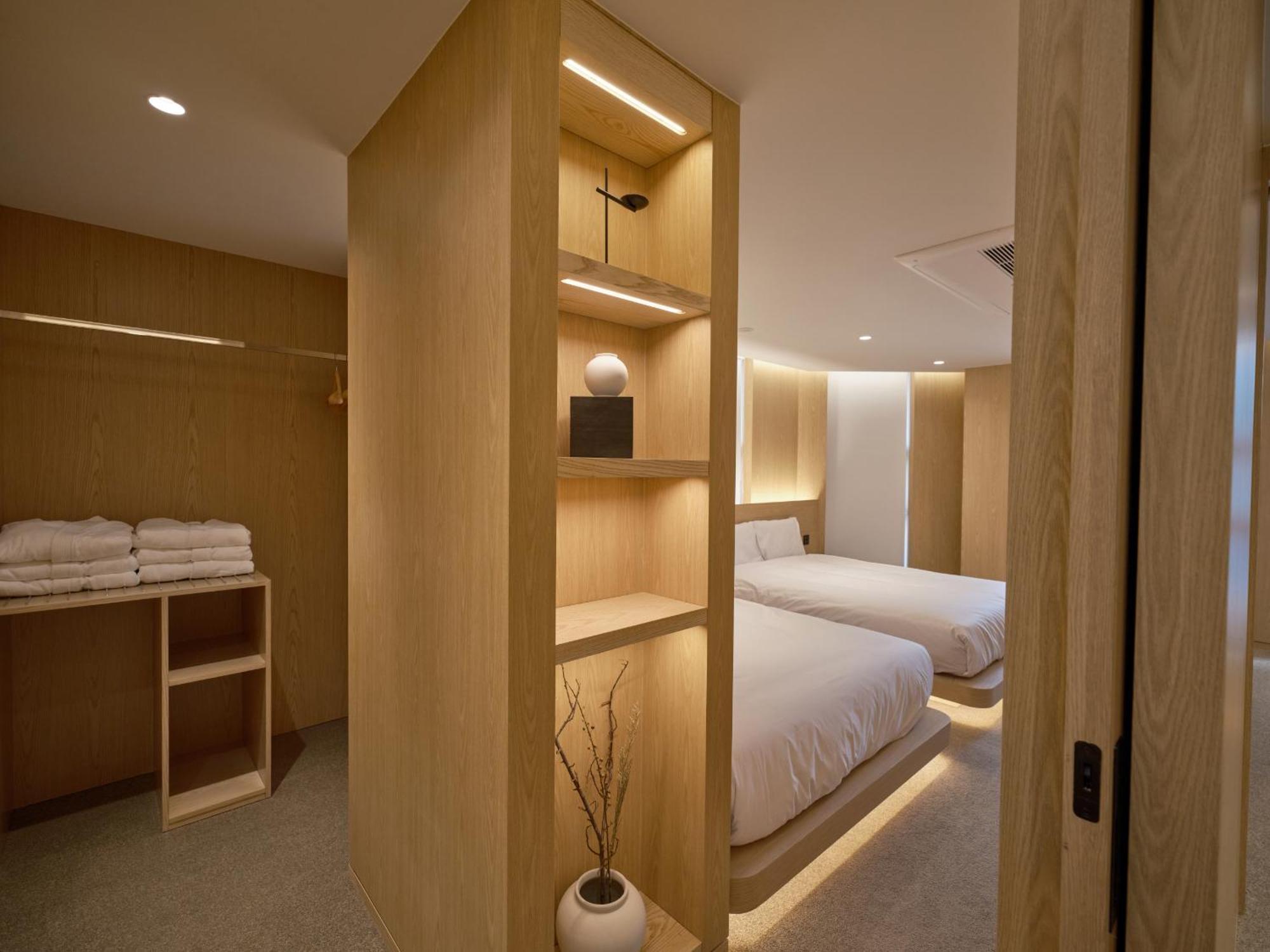 Hotel Uh The Coex 3*