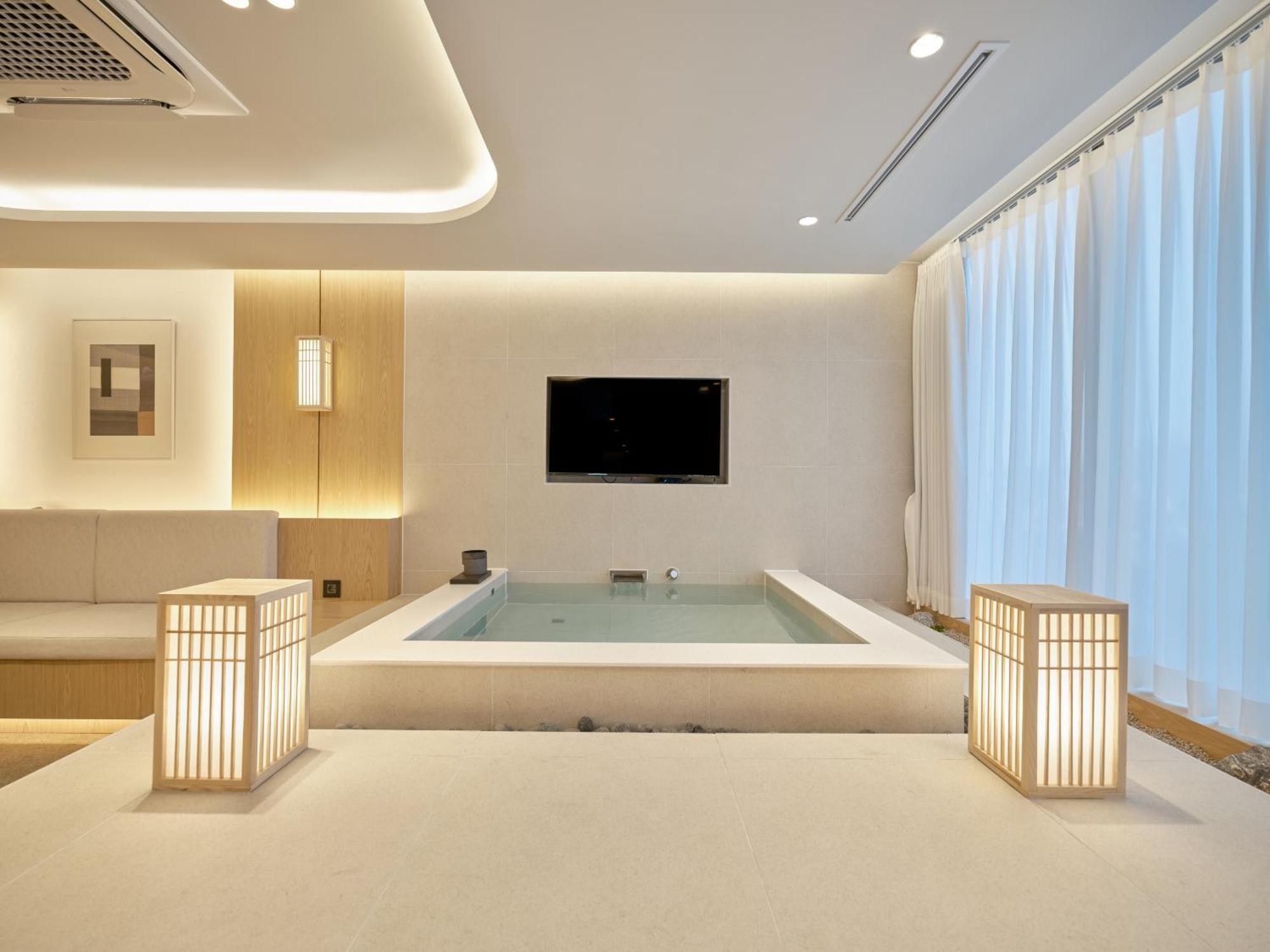 Uh The Coex Hotel 3*